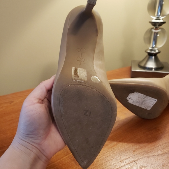 Jessica Simpson Heels - Picture 2 of 6
